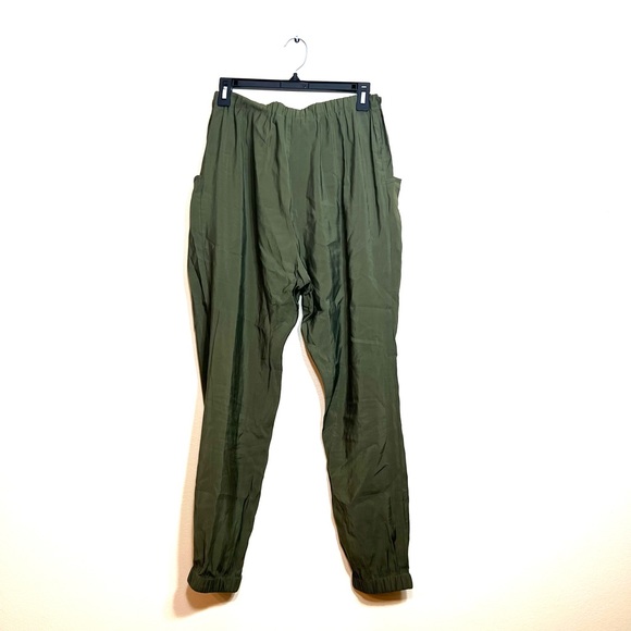 ELODIE Drawstring Jogger Pants - Picture 3 of 12